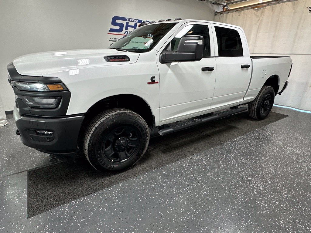 New 2026 Ram 2500 TRADESMAN CREW CAB 4X4 6'4 BOX Pickup