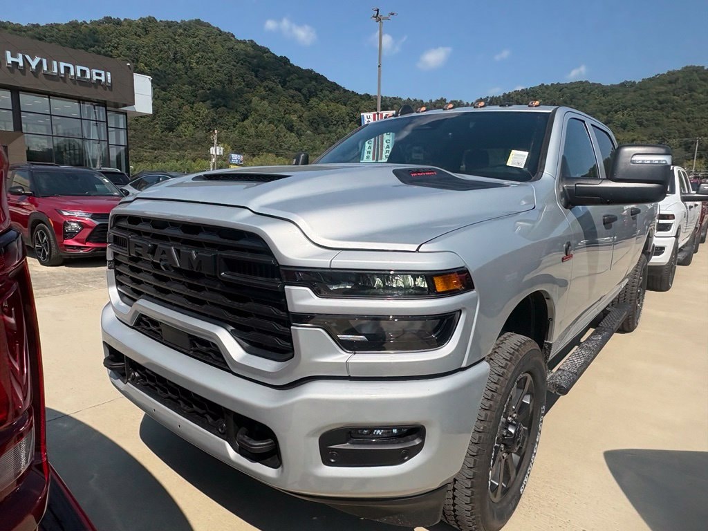 New 2027 Ram 2500 BLACK EXPRESS CREW CAB 4X4 6'4 BOX Pickup