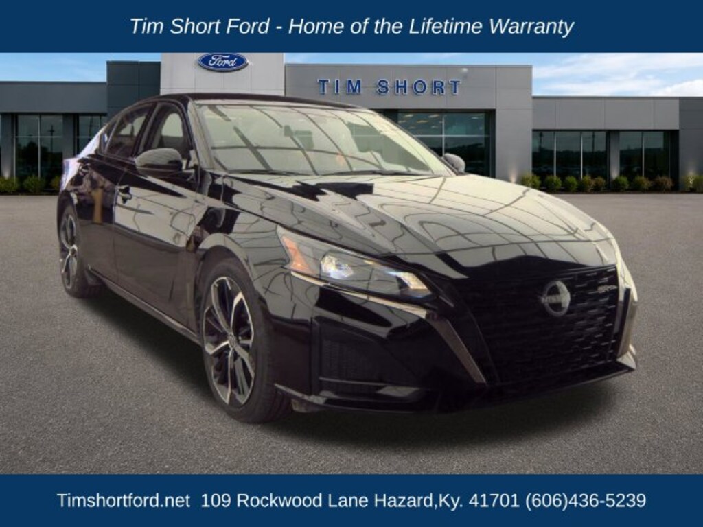 Used 2025 Nissan Altima SR Sedan