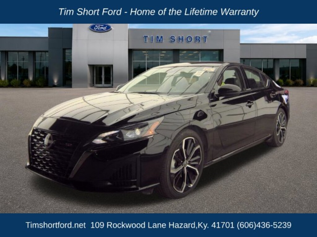 Used 2025 Nissan Altima SR Sedan