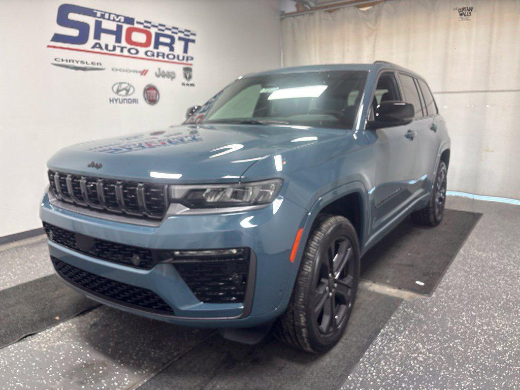 New 2027 Jeep Grand Cherokee Limited Reserve SUV