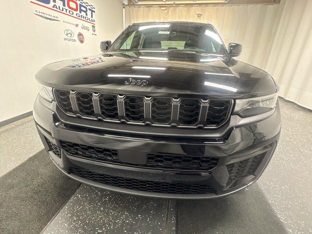 New 2027 Jeep Grand Cherokee Limited SUV