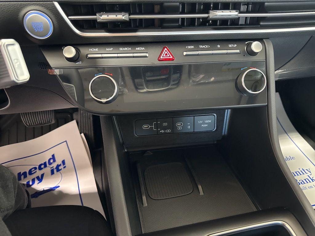 2026 Hyundai Sonata SEL - Photo 14