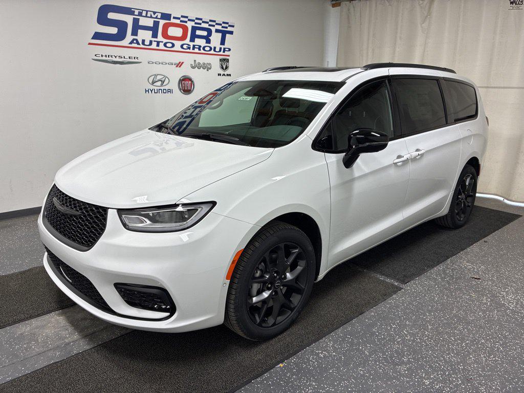 2026 Chrysler Pacifica