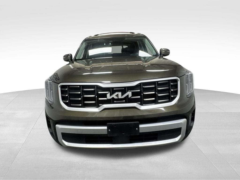 Used 2025 Kia Telluride S SUV