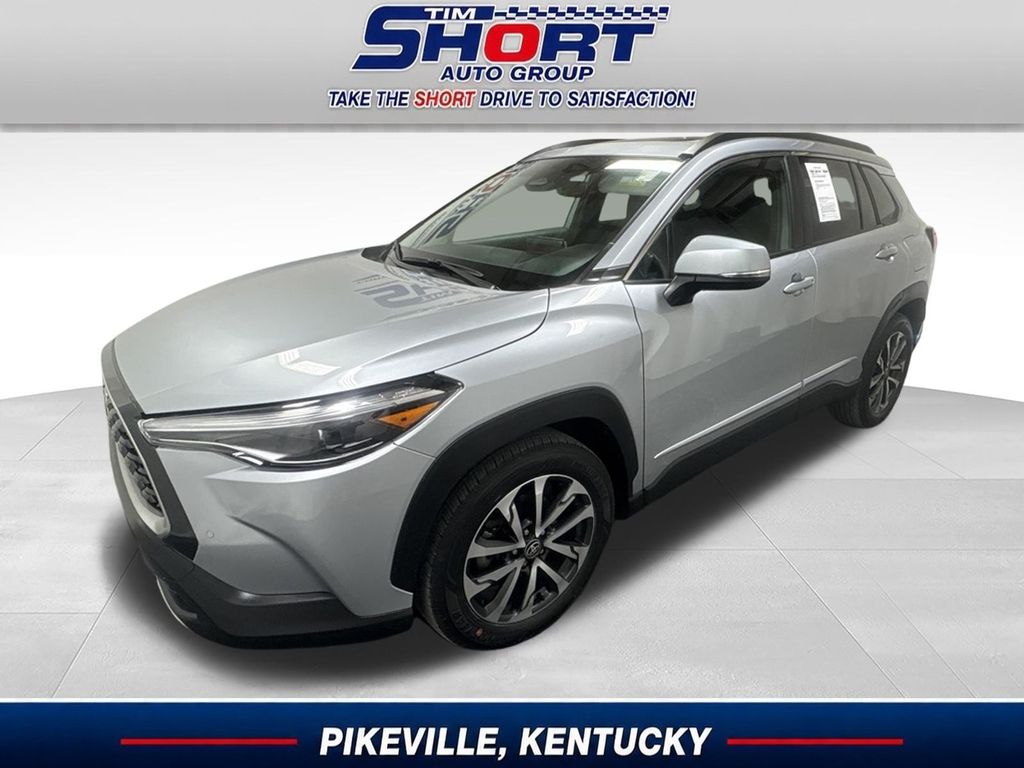 Used 2024 Toyota Corolla Cross XLE SUV