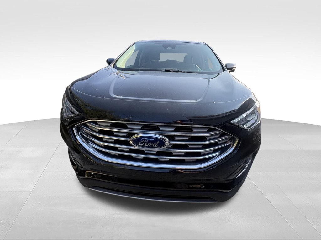Used 2024 Ford Edge Titanium SUV