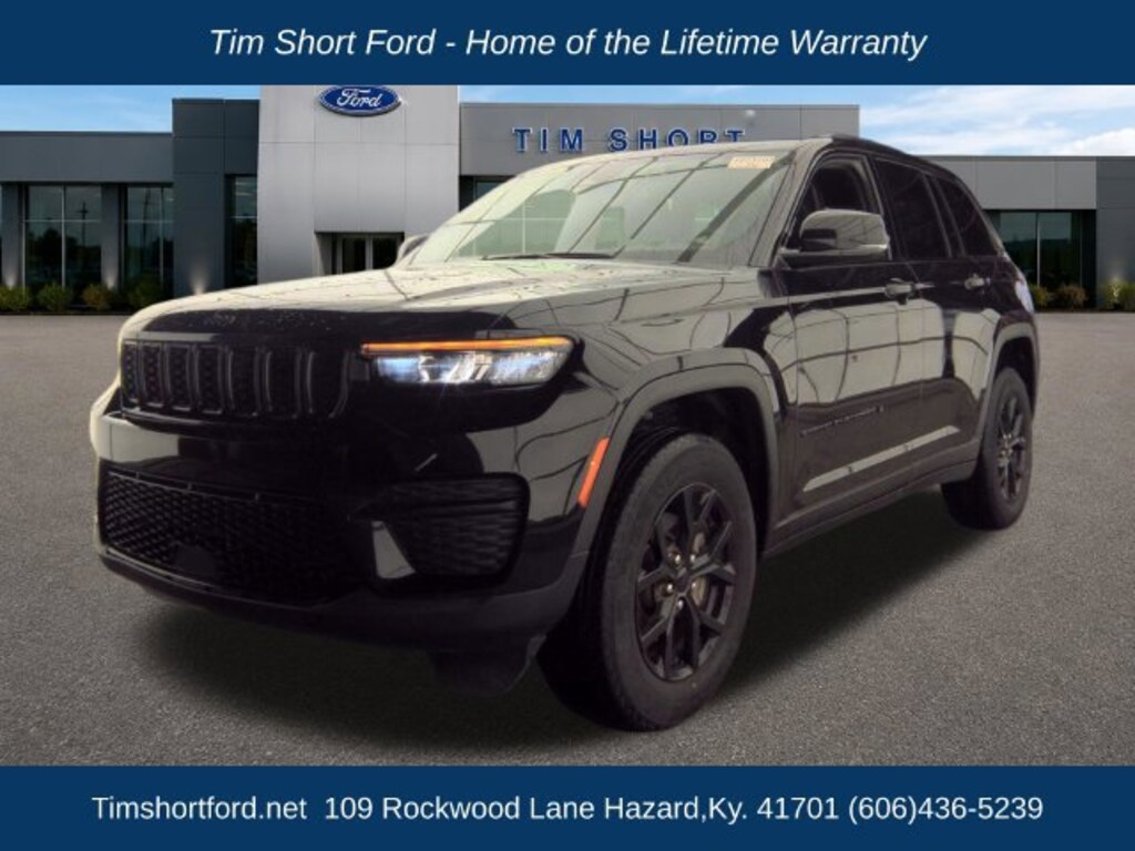 Used 2024 Jeep Grand Cherokee Laredo SUV