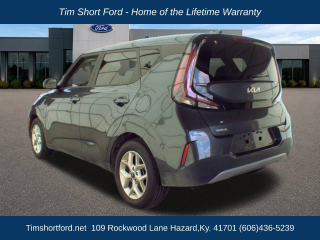 Used 2025 Kia Soul LX Hatchback