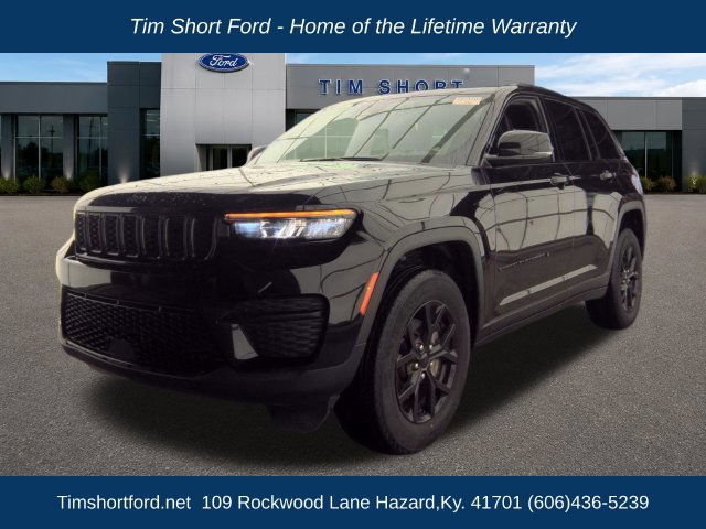 Used 2024 Jeep Grand Cherokee Laredo SUV