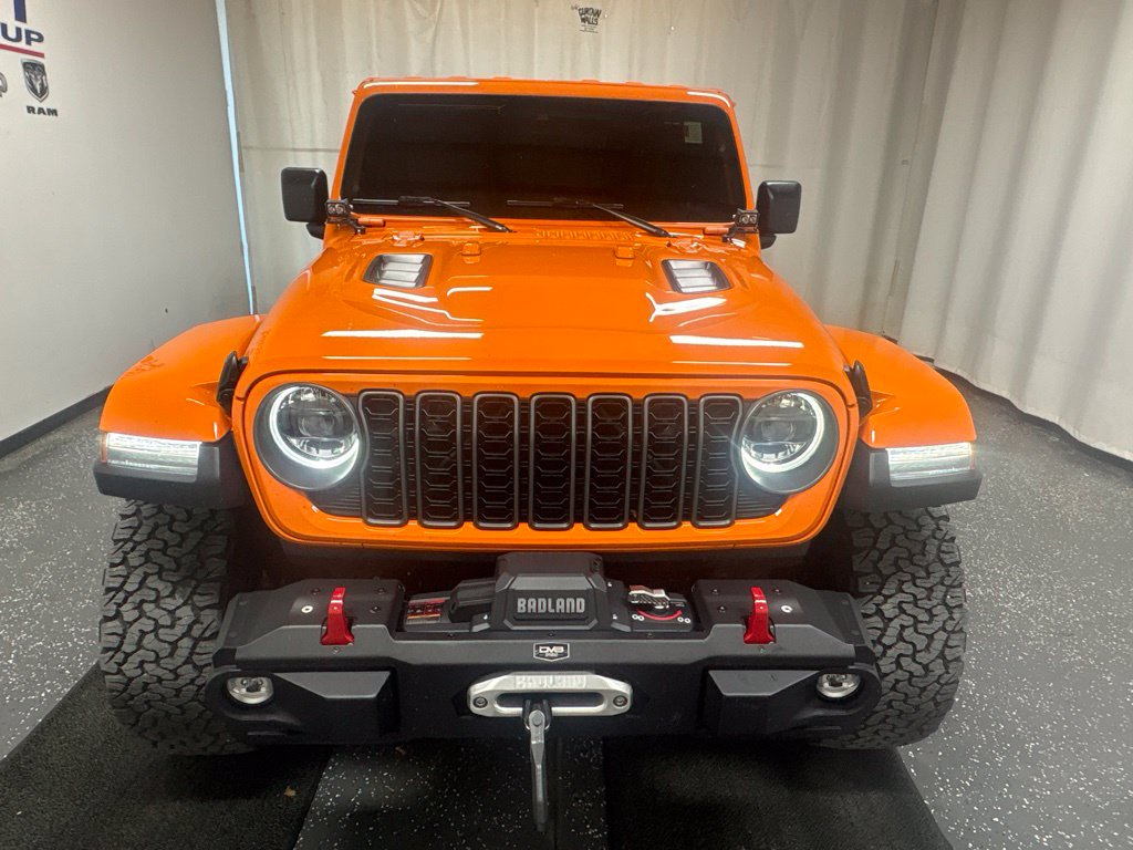 Used 2025 Jeep Wrangler Rubicon SUV