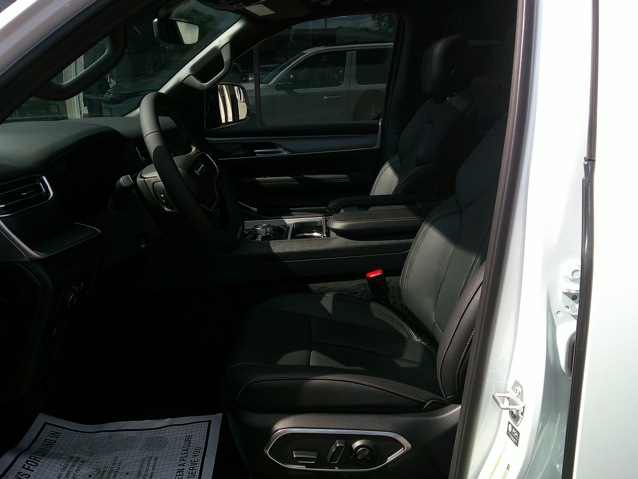 2026 Jeep Grand Wagoneer Limited Altitude - Photo 12