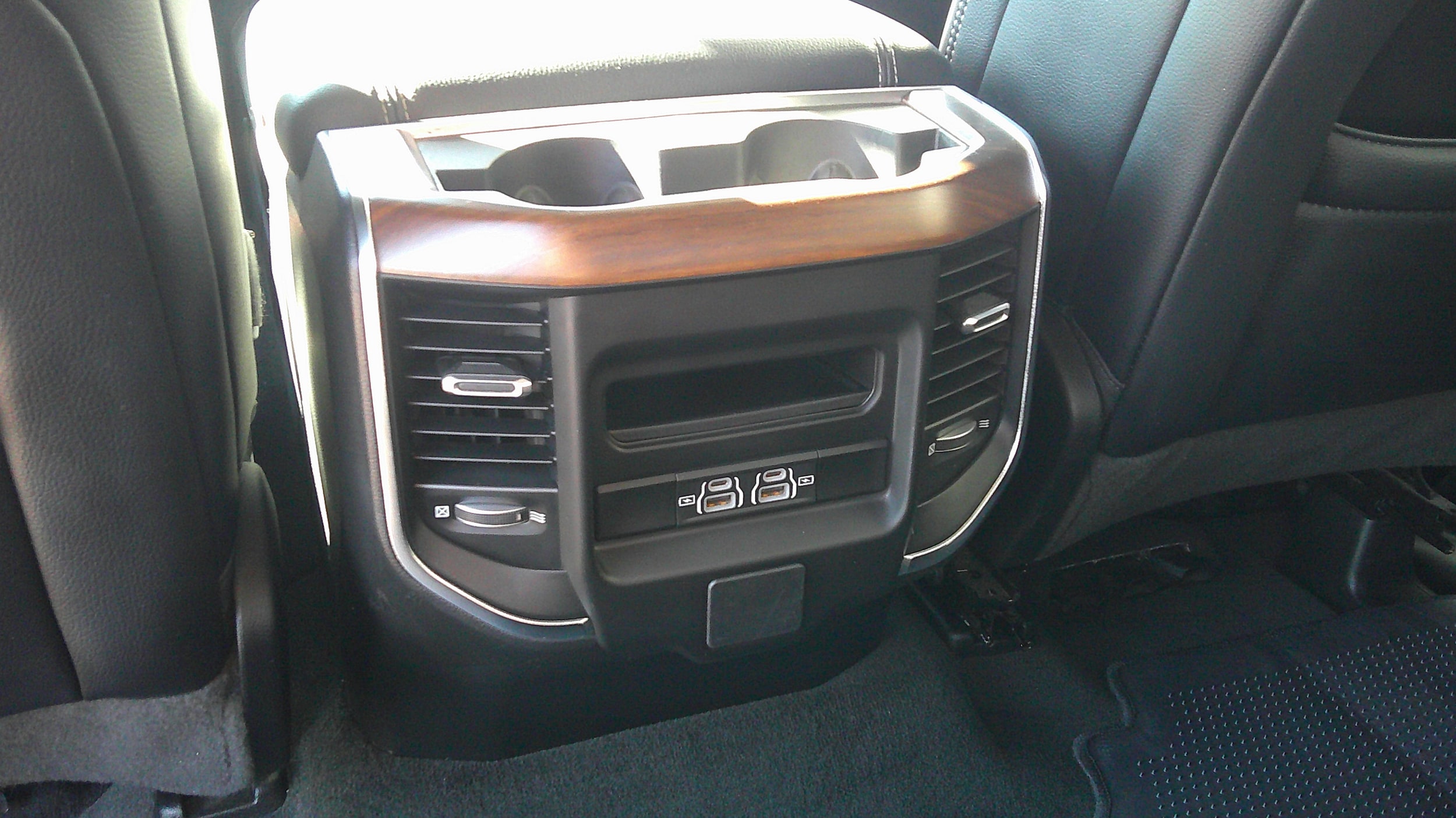 2022 RAM Ram 1500 Pickup Laramie - Photo 7