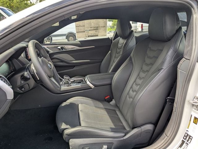 2026 BMW 8 Series 840i - Photo 12