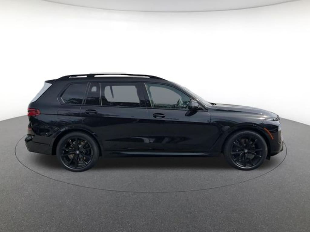New 2027 BMW X7 xDrive40i SUV