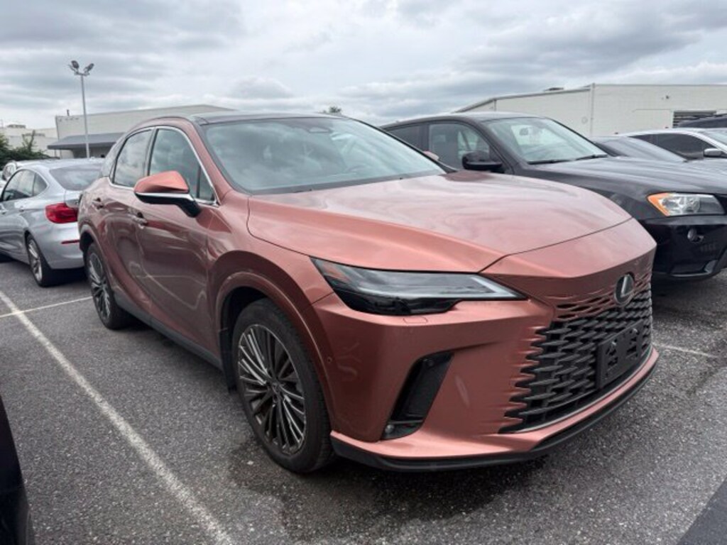 Used 2025 Lexus RX 450h+ Luxury SUV