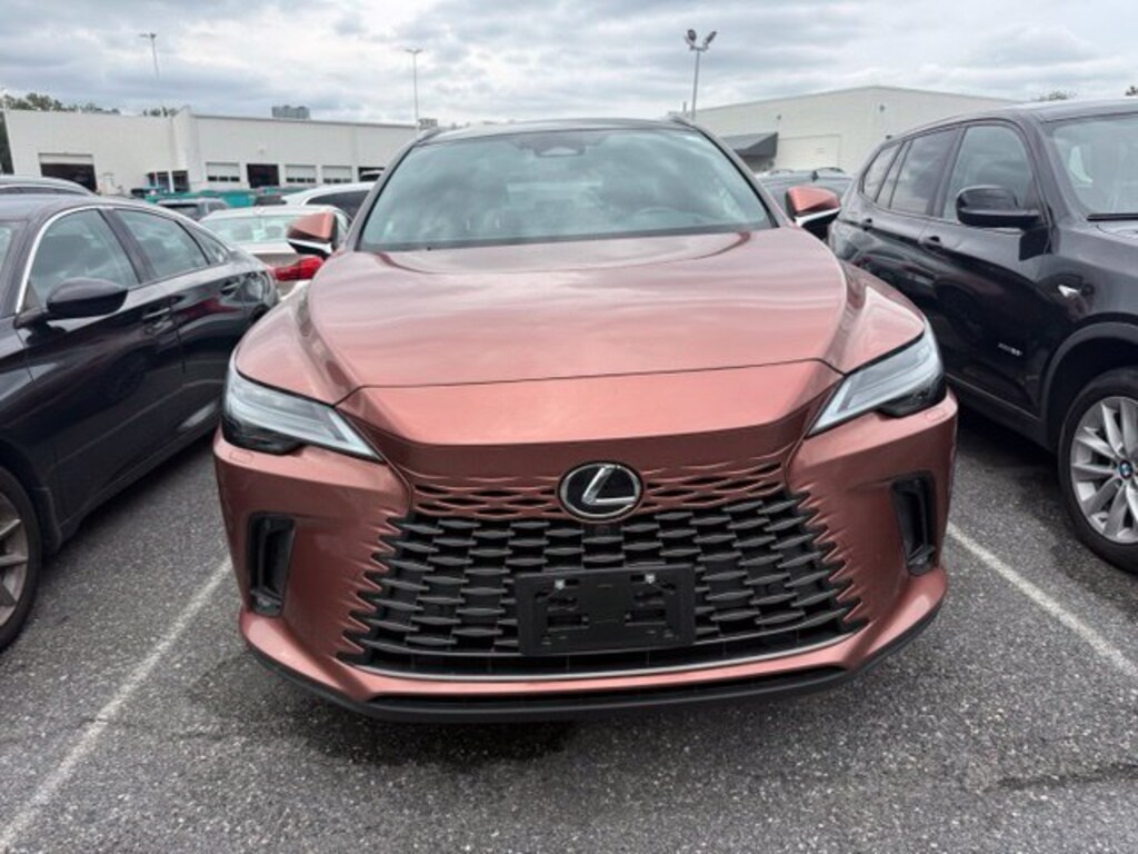 Used 2025 Lexus RX 450h+ Luxury SUV