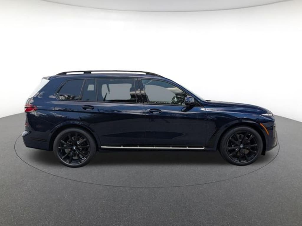 New 2027 BMW X7 xDrive40i SUV