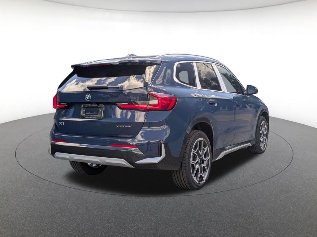 2026 BMW X1 28i - Photo 5