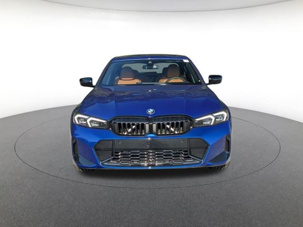 New 2026 BMW 330i xDrive Sedan