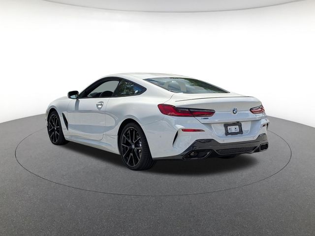 2026 BMW 8 Series 840i - Photo 7