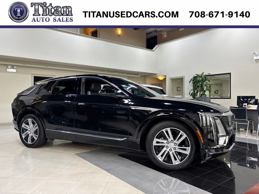 2024 Cadillac LYRIQ