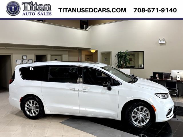 2026 Chrysler Pacifica Limited