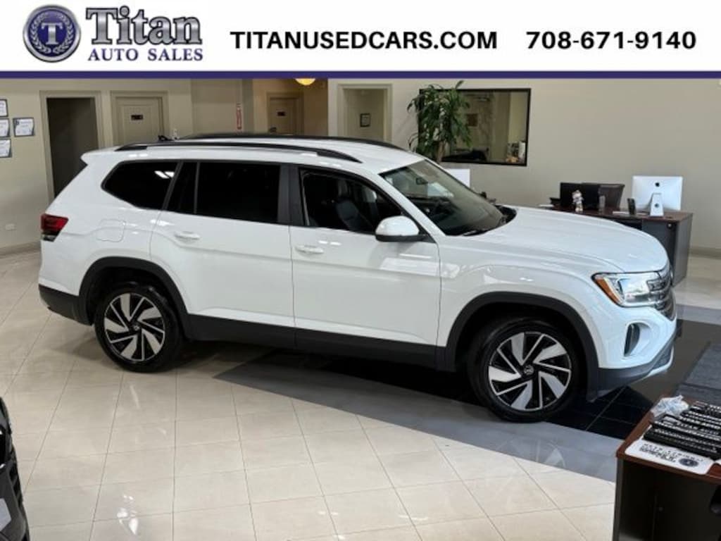 Used 2025 Volkswagen Atlas 2.0T SE w/Technology SUV