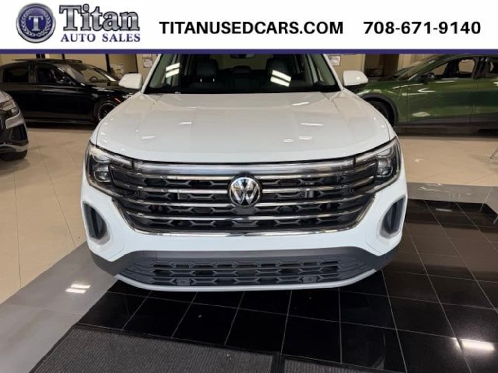 Used 2025 Volkswagen Atlas 2.0T SE w/Technology SUV