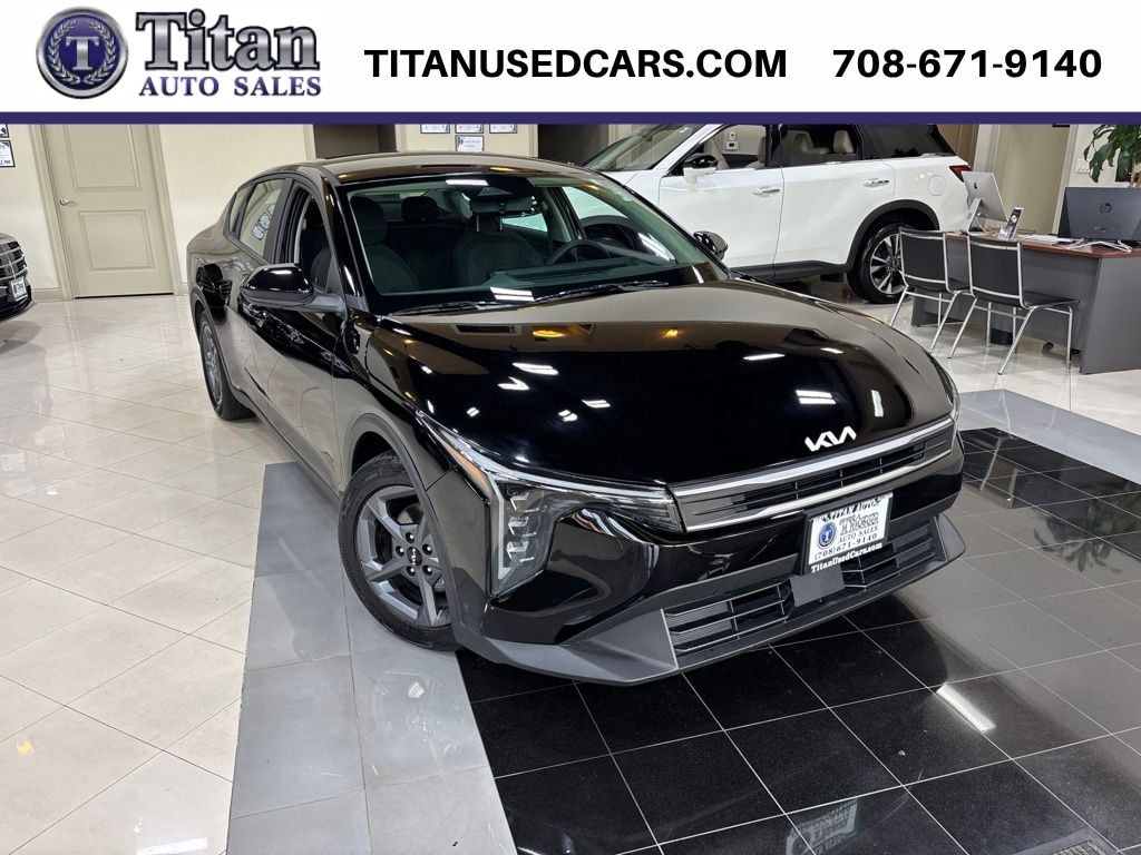 Used 2025 Kia K4 LXS Sedan