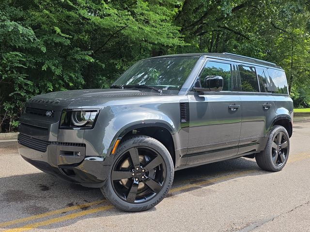 2026 Defender 110 X-Dynamic SE SUV