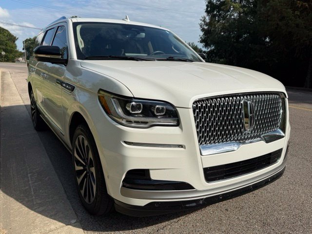 2024 Lincoln Navigator