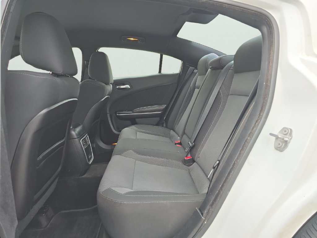 2016 Dodge Charger R/T - Photo 11