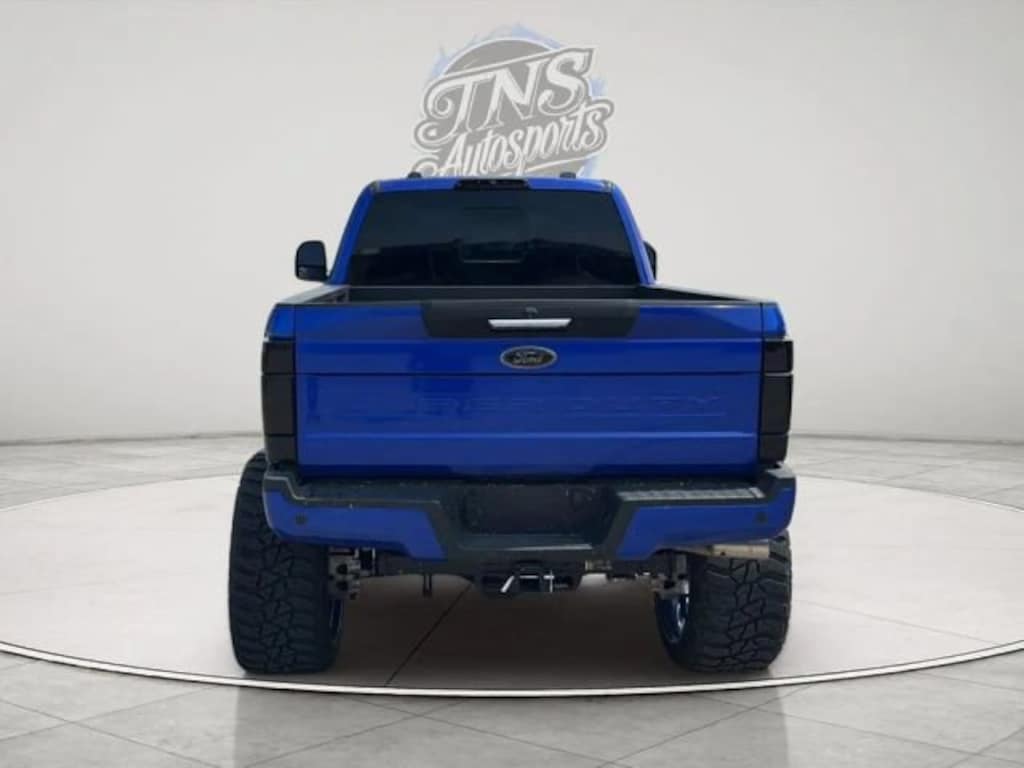 Used 2022 Ford F-250SD Lariat Truck