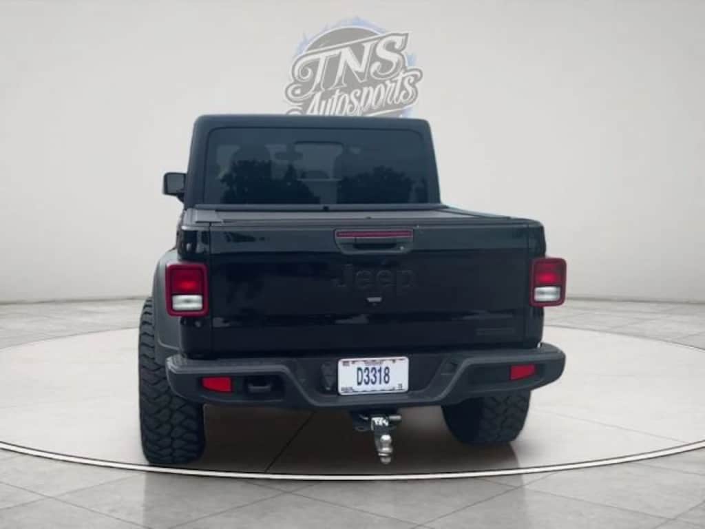 Used 2020 Jeep Gladiator Sport Truck