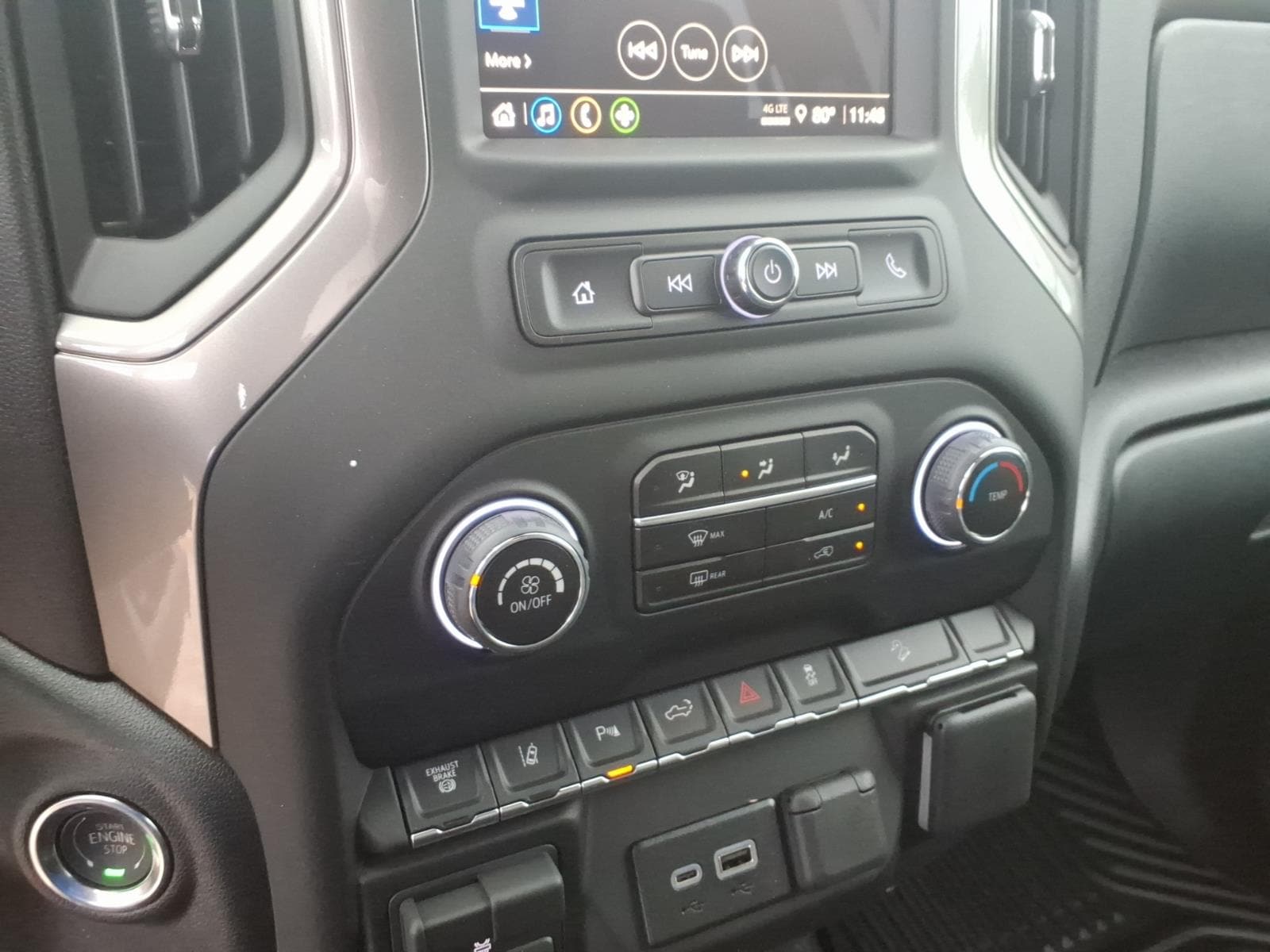 2026 Chevrolet Silverado 2500 HD Custom - Photo 14