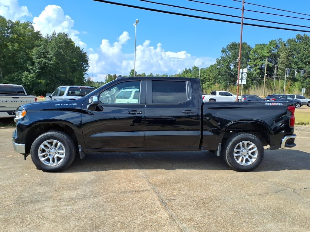 Used 2024 Chevrolet Silverado 1500 LT (2FL) Truck