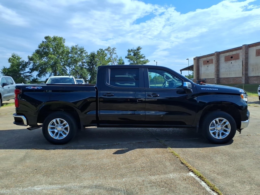 Used 2024 Chevrolet Silverado 1500 LT (2FL) Truck