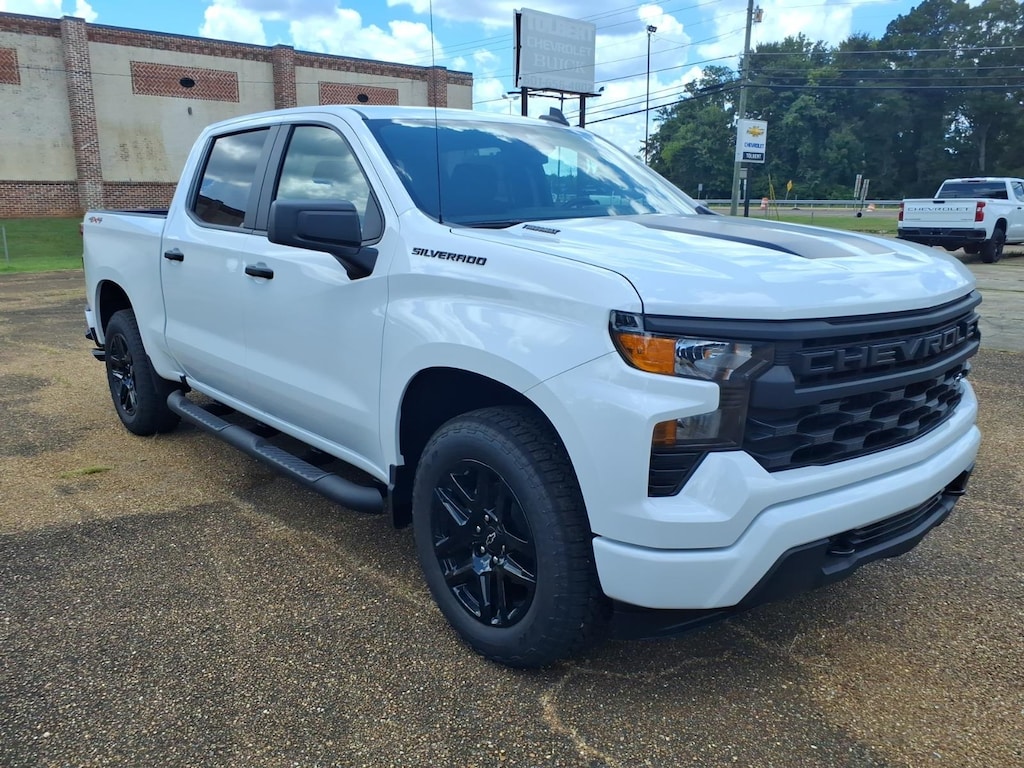 New 2026 Chevrolet Silverado 1500 Custom Truck