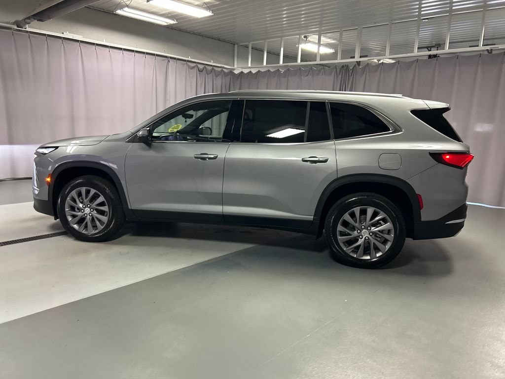 New 2026 Buick Enclave Preferred SUV