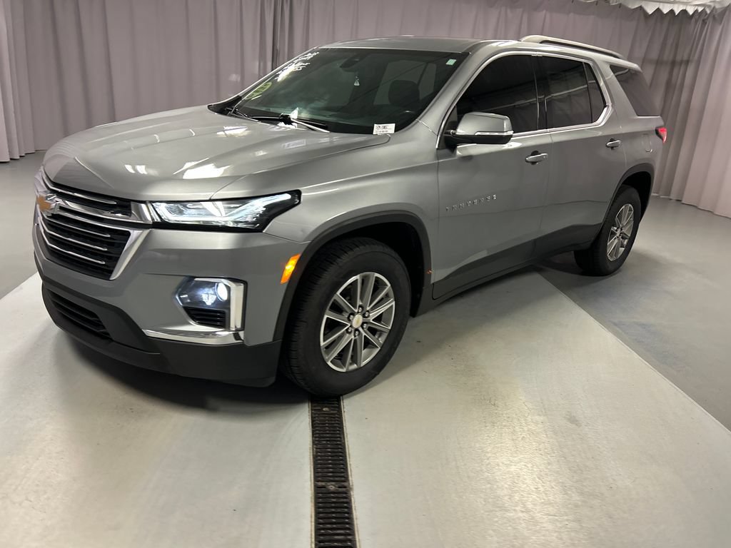 Used 2023 Chevrolet Traverse LT Cloth SUV