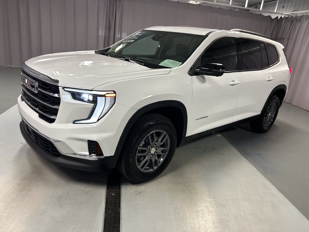 Used 2025 GMC Acadia Elevation SUV