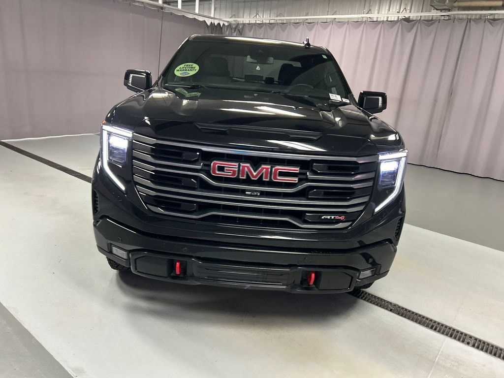 Used 2025 GMC Sierra 1500 AT4 Truck Crew Cab