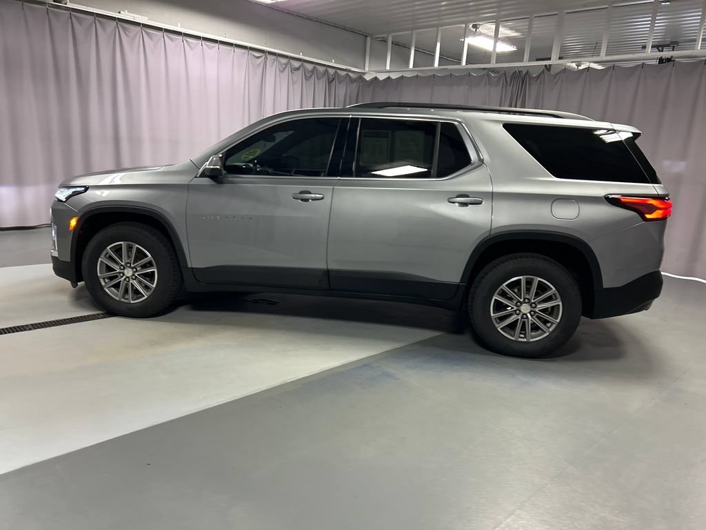 Used 2023 Chevrolet Traverse LT Cloth SUV