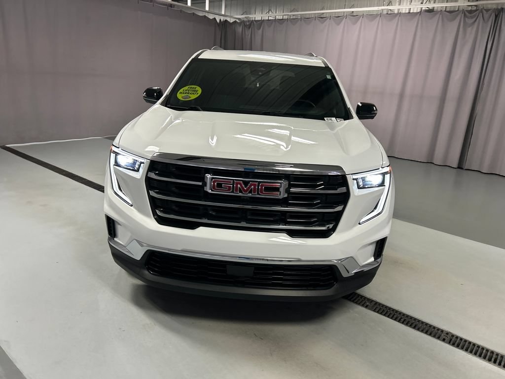 Used 2025 GMC Acadia Elevation SUV