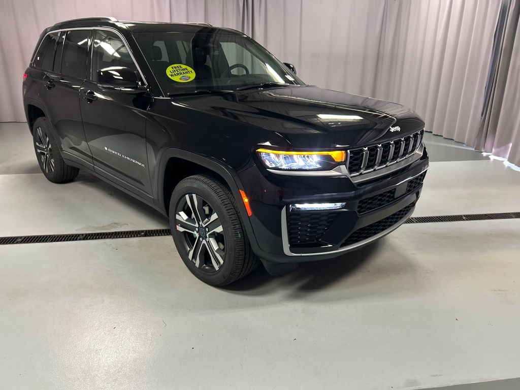 New 2027 Jeep Grand Cherokee LIMITED 4X4 Sport Utility