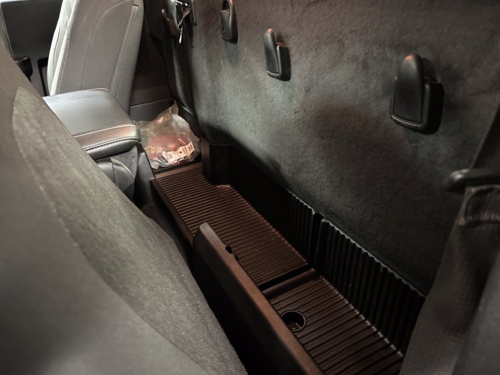2022 RAM Ram 3500 Chassis Cab SLT - Photo 21