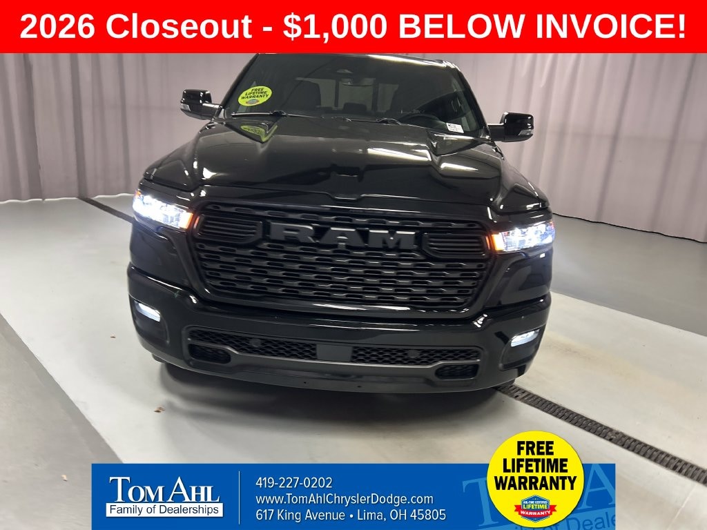 New 2027 Ram 1500 BIG HORN CREW CAB 4X4 5'7 BOX Pickup