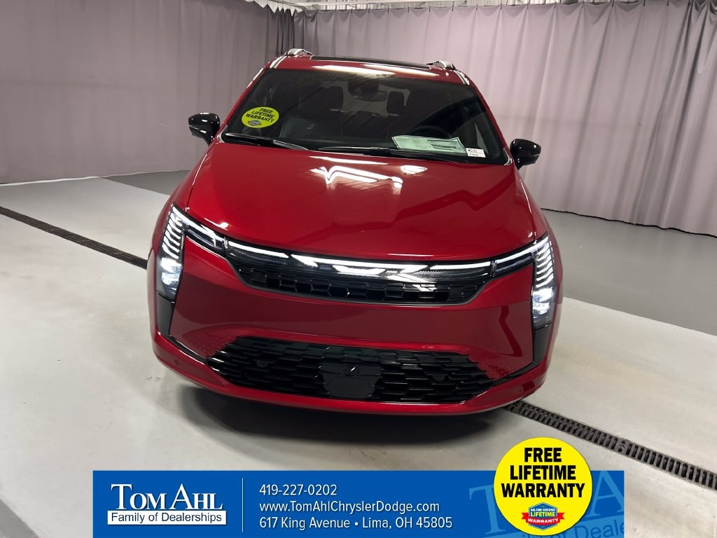 New 2027 Chrysler Pacifica LIMITED Passenger Van