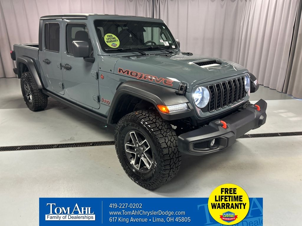 Used 2026 Jeep Gladiator Mojave Truck Crew Cab